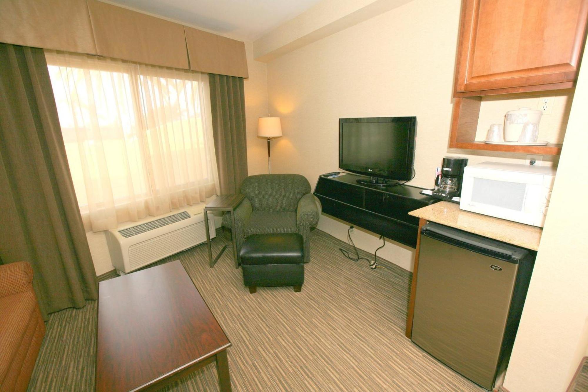 Holiday Inn Express San Diego South - Chula Vista Exterior foto