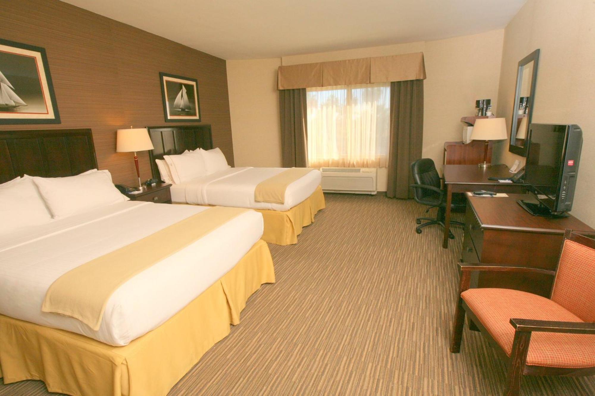 Holiday Inn Express San Diego South - Chula Vista Exterior foto